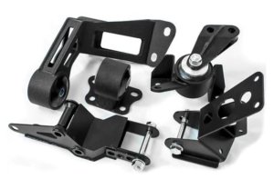 Lotus Elise Engine Mount Kit - Innovative Mounts - Steel, 75A Bushings - Black - `05-`12